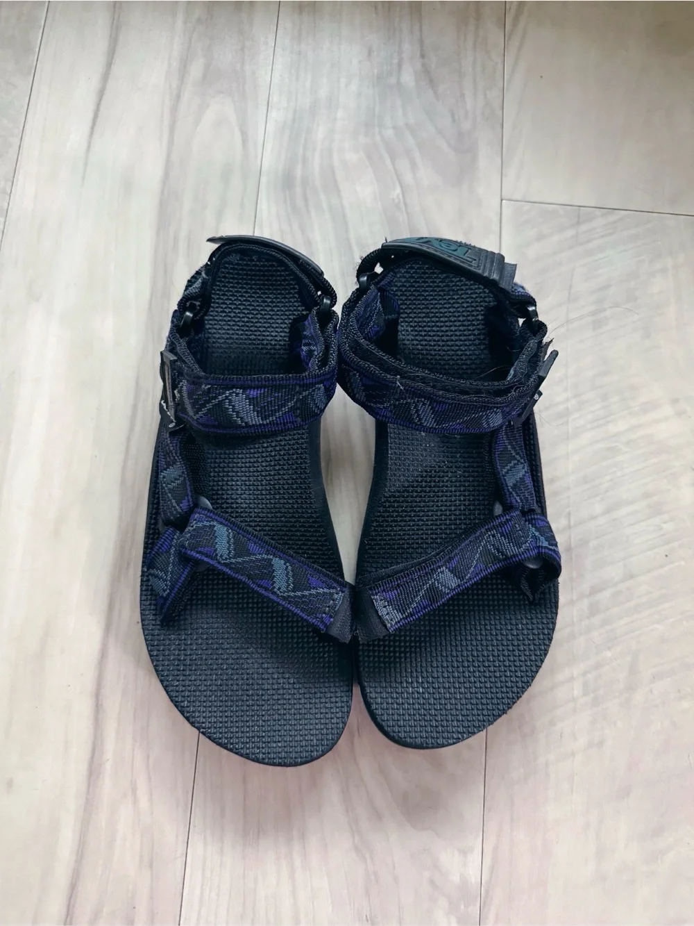 Vintage 90s Teva Original blue Nylon ankle strap sandals men’s
